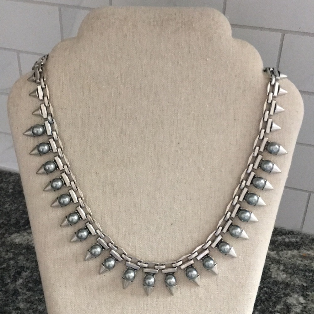 Stella & Dot Lynx Pearl Necklace